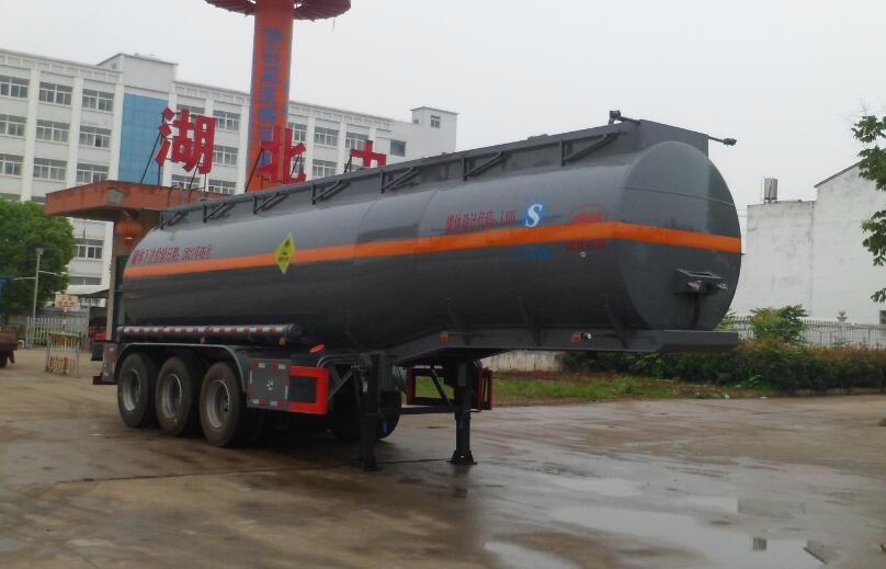 HLW9400GYW型氧化性物品罐式运输半挂车